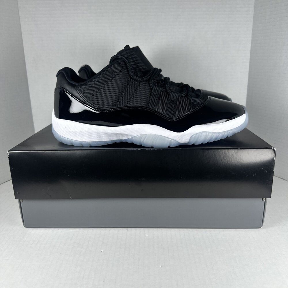 Air Jordan 11 Retro Low Space Jam Black/Varsity Royal/White FV5104-004 Size 10.5 - Picture 3 of 9
